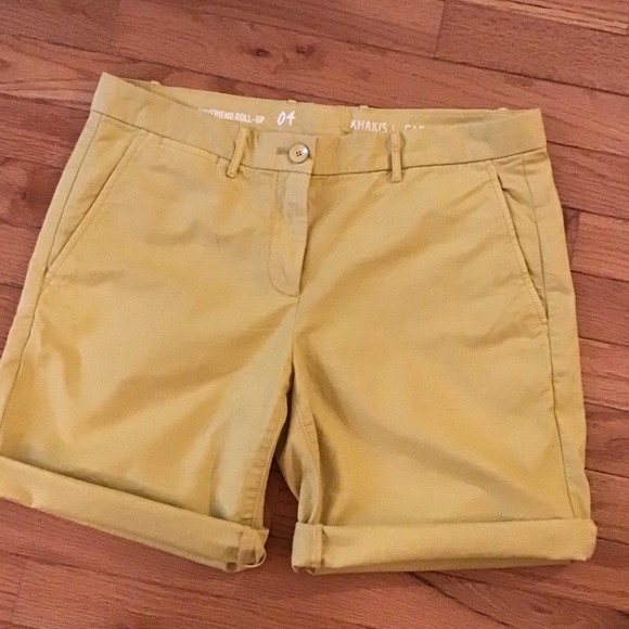 GAP Pants - NWOT - BOYFRIEND ROLL UP (OR DOWN) COTTON KHAKIS BY GAP - GOLD